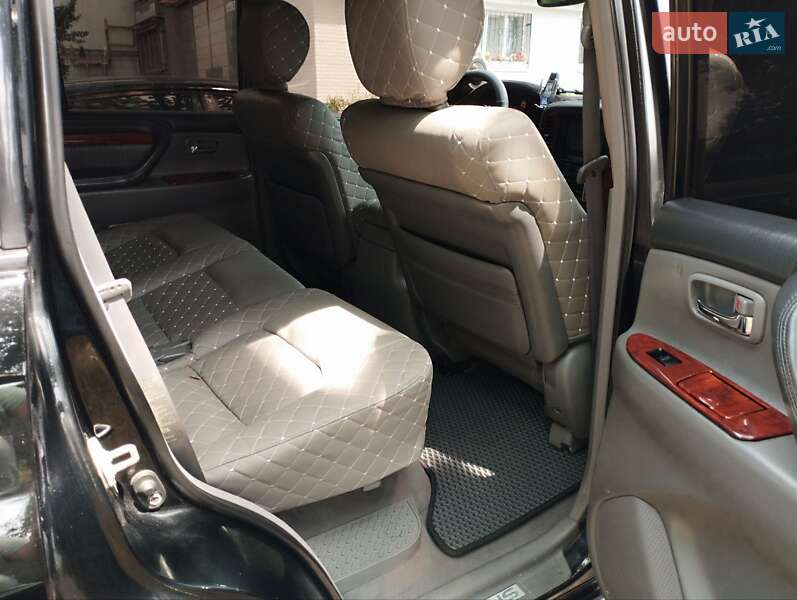 Позашляховик / Кросовер Lexus LX 2000 в Києві