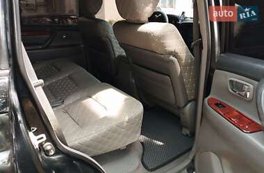 Внедорожник / Кроссовер Lexus LX 2000 в 