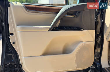 Позашляховик / Кросовер Lexus LX 2017 в 