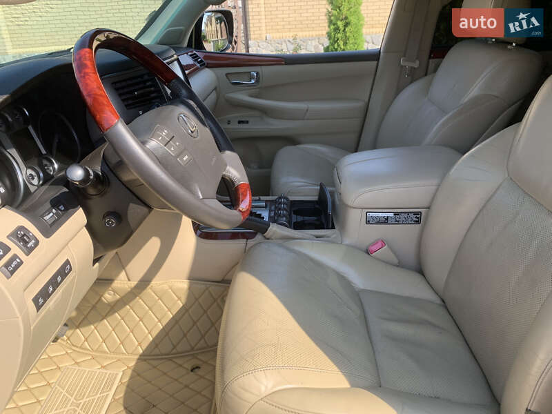 Позашляховик / Кросовер Lexus LX 2008 в Харкові