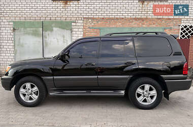 Позашляховик / Кросовер Lexus LX 2006 в 