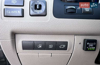 Позашляховик / Кросовер Lexus LX 2010 в 