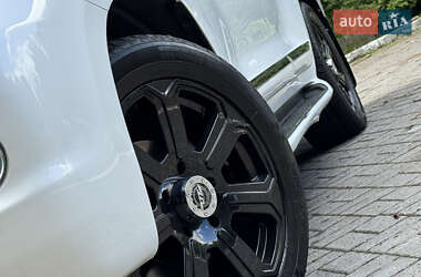 Позашляховик / Кросовер Lexus LX 2011 в 