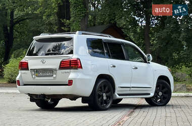 Позашляховик / Кросовер Lexus LX 2011 в 