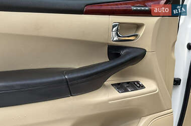 Позашляховик / Кросовер Lexus LX 2011 в 
