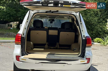 Позашляховик / Кросовер Lexus LX 2011 в 