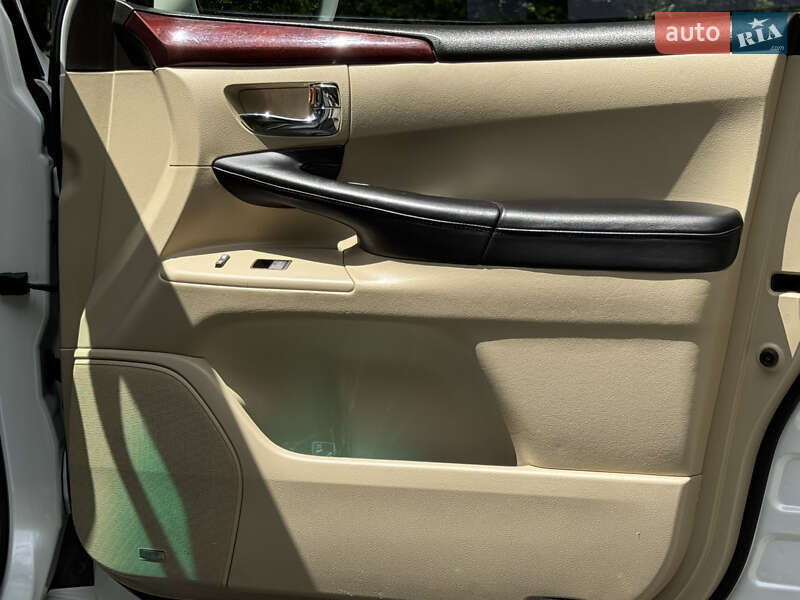 Позашляховик / Кросовер Lexus LX 2011 в Дрогобичі фото 128 Позашляховик / Кросовер Lexus LX 2011 в Дрогобичі