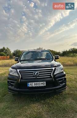 Внедорожник / Кроссовер Lexus LX 2013 в 