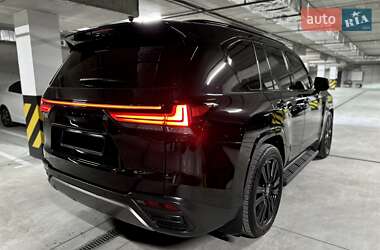 Позашляховик / Кросовер Lexus LX 2023 в 