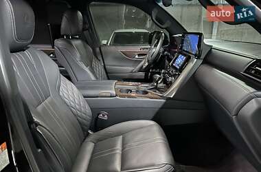 Позашляховик / Кросовер Lexus LX 2023 в 