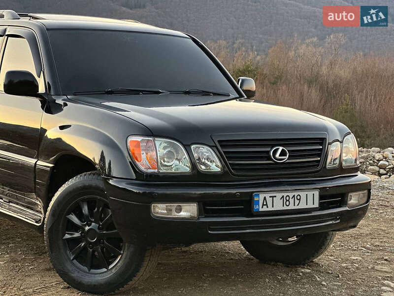 Внедорожник / Кроссовер Lexus LX 2003 в Ивано-Франковске