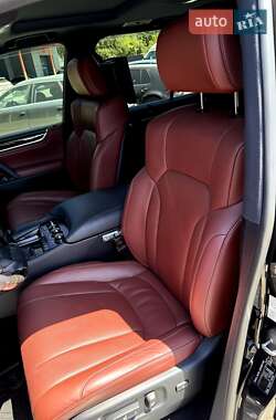Позашляховик / Кросовер Lexus LX 2019 в 