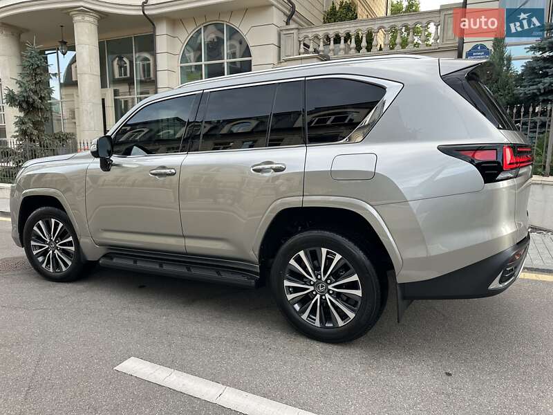 Внедорожник / Кроссовер Lexus LX 2022 в Киеве