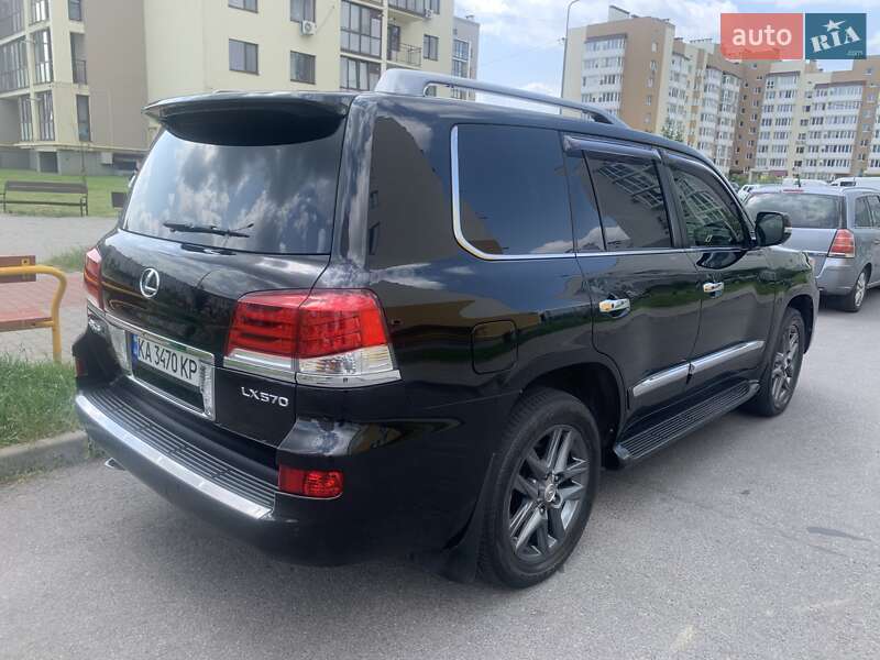 Позашляховик / Кросовер Lexus LX 2013 в Києві