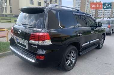 Внедорожник / Кроссовер Lexus LX 2013 в 