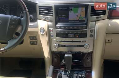 Внедорожник / Кроссовер Lexus LX 2013 в 