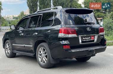 Позашляховик / Кросовер Lexus LX 2012 в 