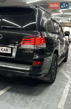 Внедорожник / Кроссовер Lexus LX 2015 в 