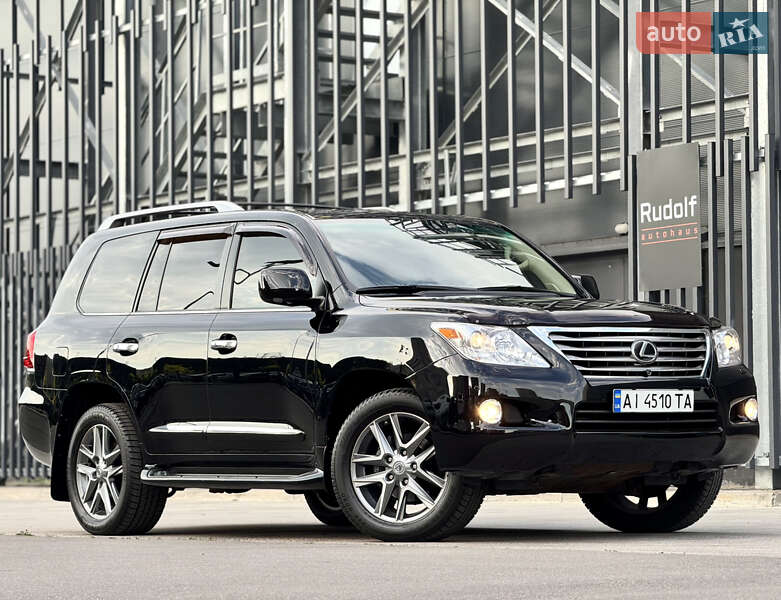 Lexus LX 2010