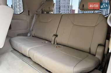 Позашляховик / Кросовер Lexus LX 2010 в 