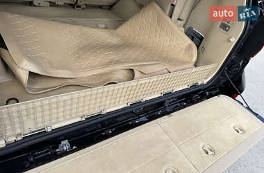 Позашляховик / Кросовер Lexus LX 2010 в 