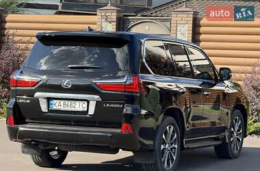 Внедорожник / Кроссовер Lexus LX 2017 в 