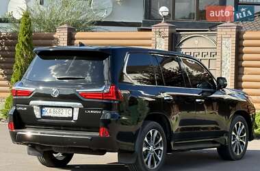 Внедорожник / Кроссовер Lexus LX 2017 в 