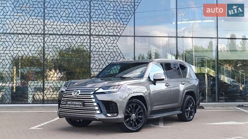 Lexus LX 2023