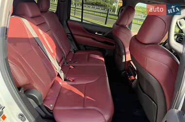Внедорожник / Кроссовер Lexus LX 2023 в 