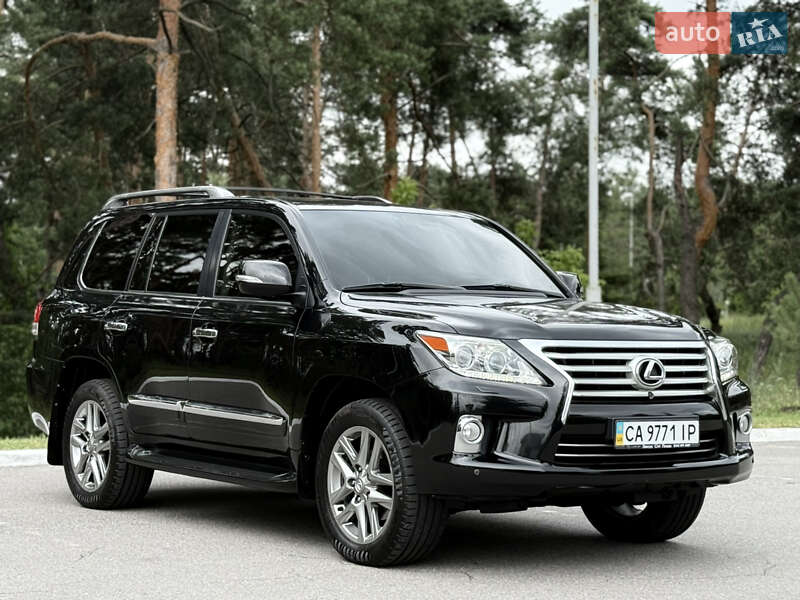 Внедорожник / Кроссовер Lexus LX 2012 в Киеве