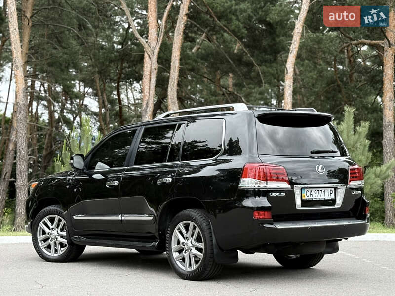 Внедорожник / Кроссовер Lexus LX 2012 в Киеве