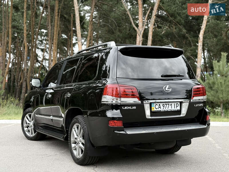 Внедорожник / Кроссовер Lexus LX 2012 в Киеве
