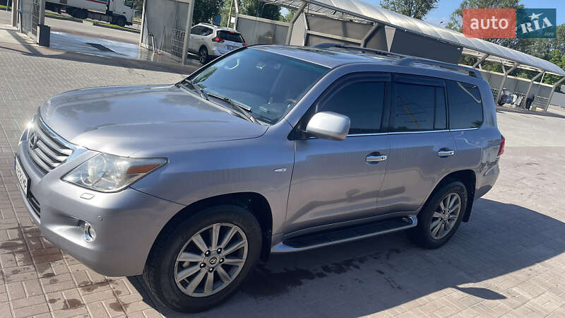 Внедорожник / Кроссовер Lexus LX 2008 в Днепре