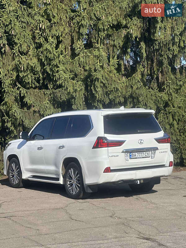 Внедорожник / Кроссовер Lexus LX 2017 в Кропивницком