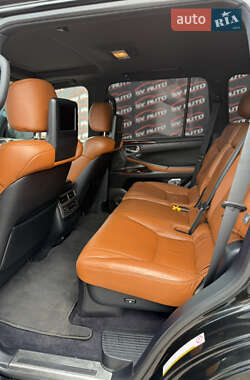 Позашляховик / Кросовер Lexus LX 2014 в 