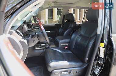 Внедорожник / Кроссовер Lexus LX 2012 в 