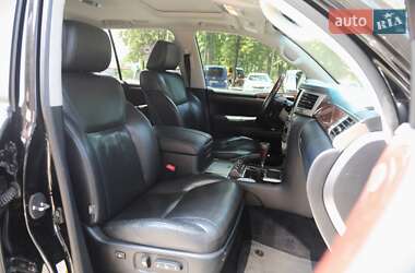 Внедорожник / Кроссовер Lexus LX 2012 в 