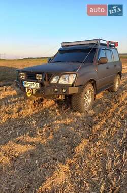 Внедорожник / Кроссовер Lexus LX 2000 в Чорткове