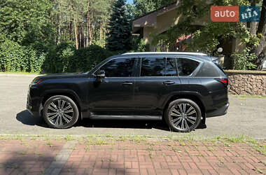 Позашляховик / Кросовер Lexus LX 2022 в 