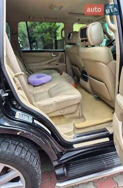 Внедорожник / Кроссовер Lexus LX 2008 в 