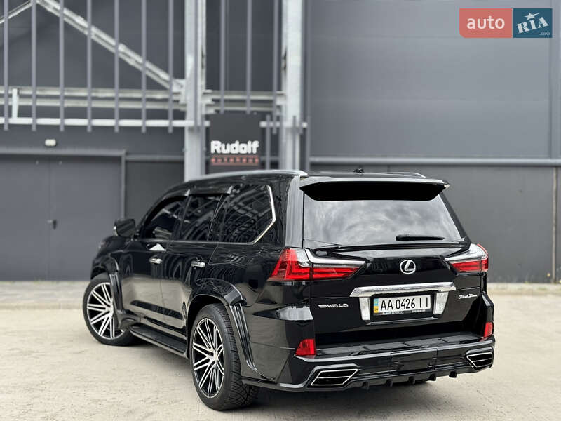 Позашляховик / Кросовер Lexus LX 2016 в Києві