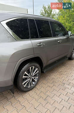 Внедорожник / Кроссовер Lexus LX 2025 в 