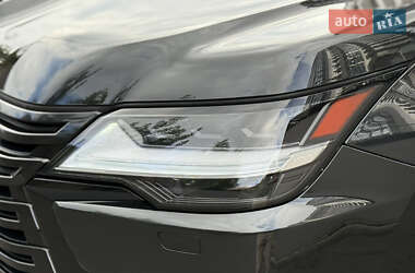 Внедорожник / Кроссовер Lexus LX 2022 в 