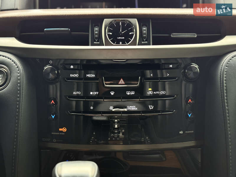 Внедорожник / Кроссовер Lexus LX 2019 в Днепре