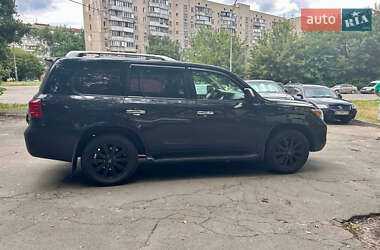 Внедорожник / Кроссовер Lexus LX 2010 в 