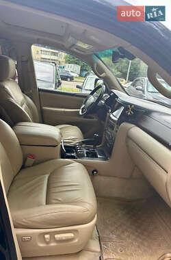 Внедорожник / Кроссовер Lexus LX 2010 в 