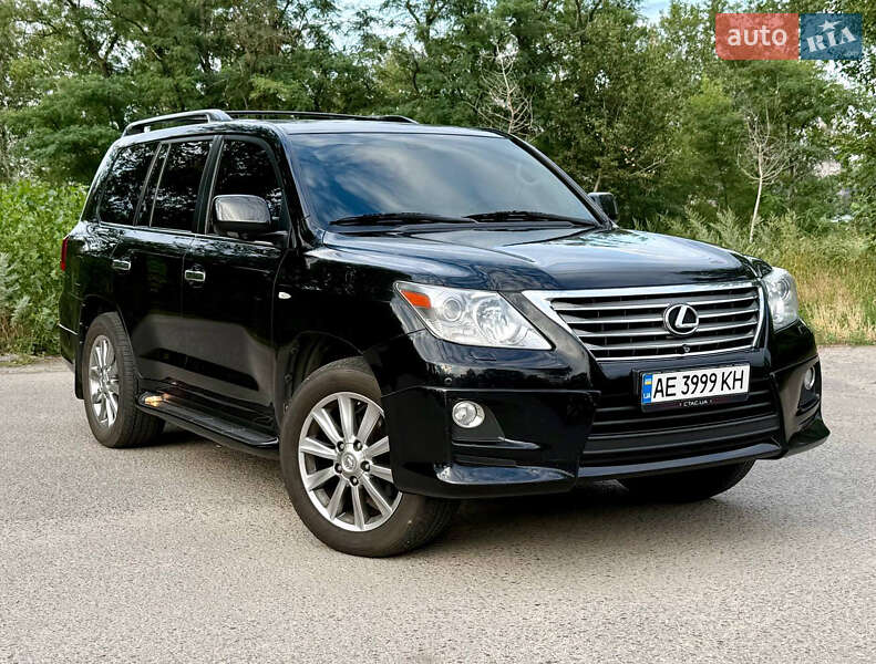 Внедорожник / Кроссовер Lexus LX 2010 в Днепре