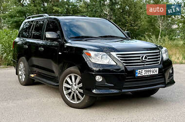 Внедорожник / Кроссовер Lexus LX 2010 в 