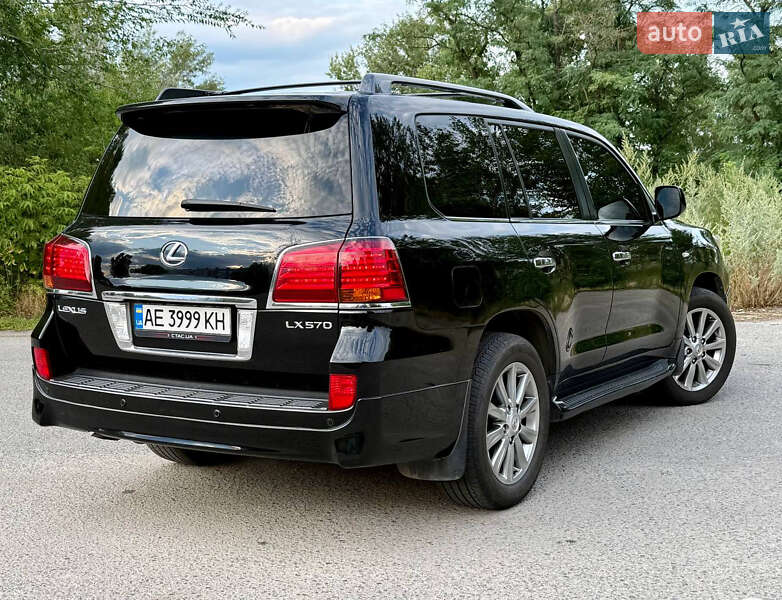 Внедорожник / Кроссовер Lexus LX 2010 в Днепре