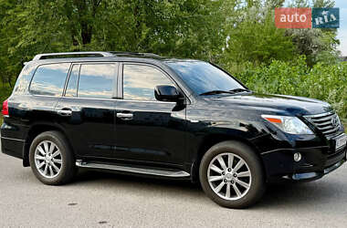 Внедорожник / Кроссовер Lexus LX 2010 в 